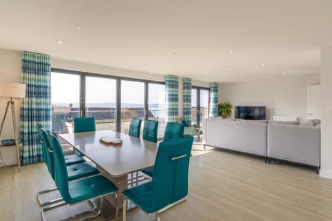 Dining area, Sea view