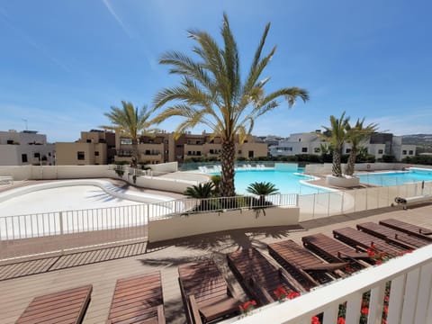 Garden, Balcony/Terrace