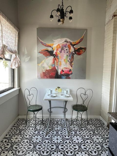 Cozy Casa Mina 1BR Near Downtown Parking Apartment in Ciudad Juarez