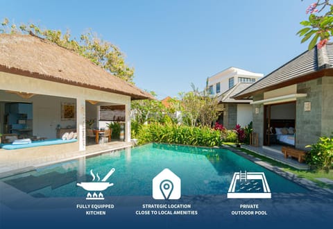 Text overlay, Swimming pool