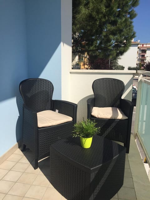 Patio, Balcony/Terrace, Other