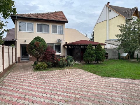 Property building, Garden, Garden view