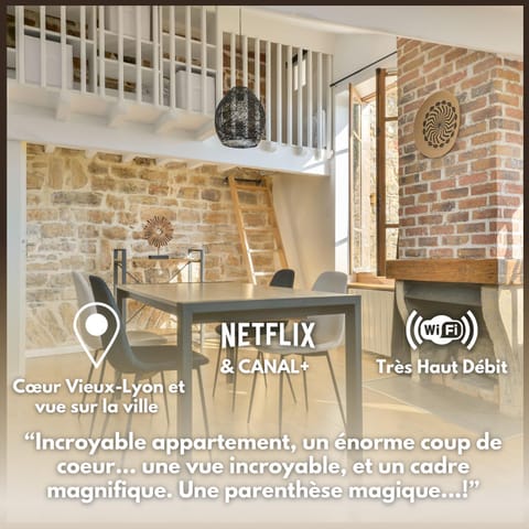 Living room, internet