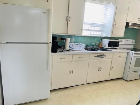 Falls House Downtown Niagara Falls Canada House in Niagara Falls