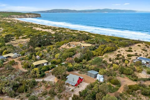 Property building, Bird's eye view, Beach