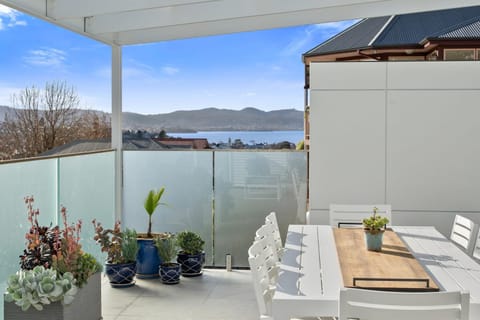 Patio, View (from property/room), Mountain view