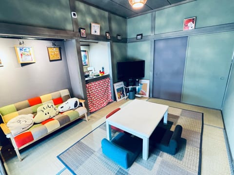 Photo of the whole room
