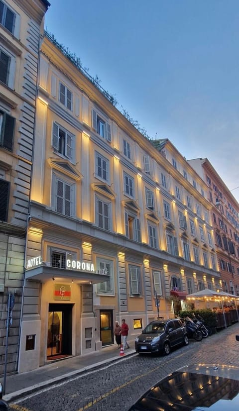 Property building, City view, Location