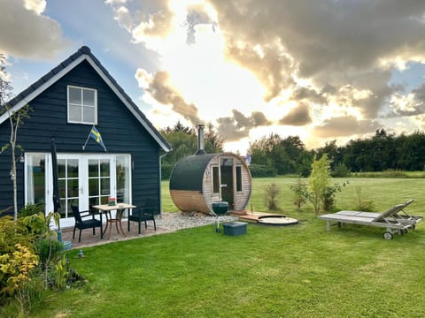 Stuga Kodawari Country House in Noordwijkerhout