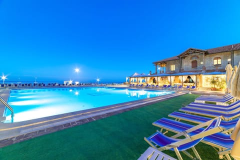 Garden, Pool view, Swimming pool, Swimming pool