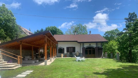Property building, Garden