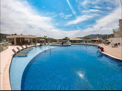 PRAIA DOS ANJOS RESIDENCE CLUB - AZEDIAS Apartment in Vila Canaa