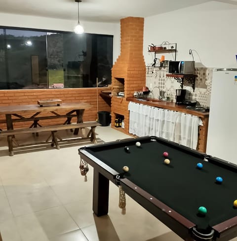 Billiard, Game Room, Entertainment