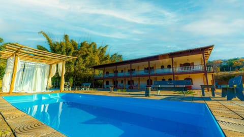 Facade/entrance, Swimming pool