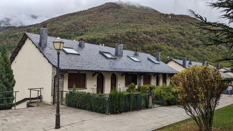 Property building, Natural landscape, Mountain view