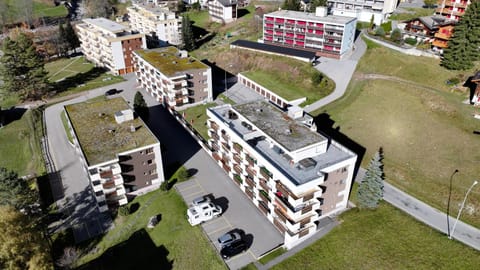 Property building, Bird's eye view, Parking
