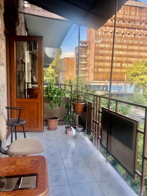View (from property/room), Balcony/Terrace