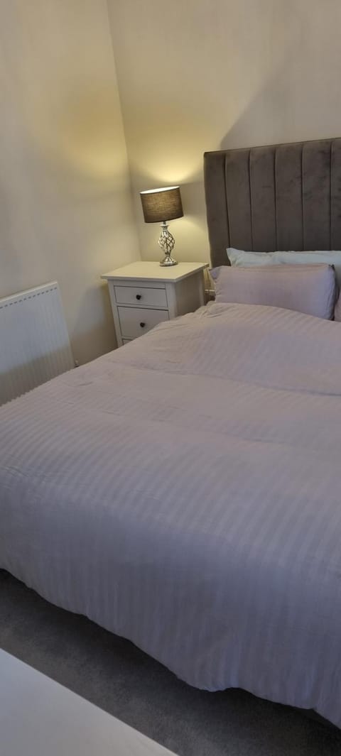 26 Lindhurst Way West Vacation rental in Mansfield