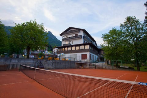 Facade/entrance, Tennis court
