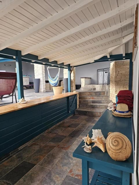 Villa JADE, VUE MER, PISCINE PRIVEE, PLAGE A PIEDS Villa in Le Gosier