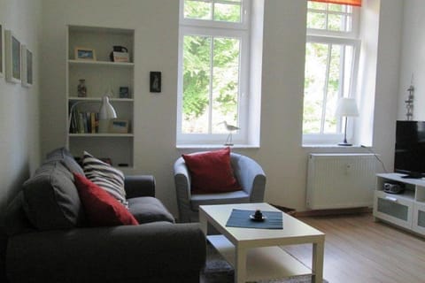 Haus Bucheneck App 04 - Seeschwalbe Apartment in Müritz