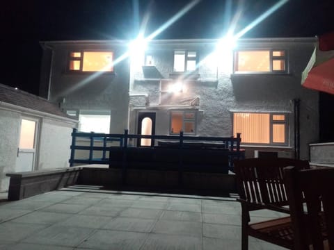 Anglesey home by the sea House in Wales