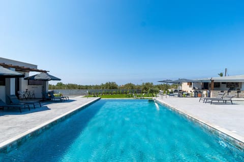 Antesia Coral Bay Resort by Ezoria Villas - Adults only Apartment in Peyia