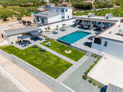 Antesia Coral Bay Resort by Ezoria Villas - Adults only Apartment in Peyia