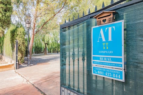Facade/entrance, Property logo or sign, Property logo or sign, Lobby or reception, Logo/Certificate/Sign