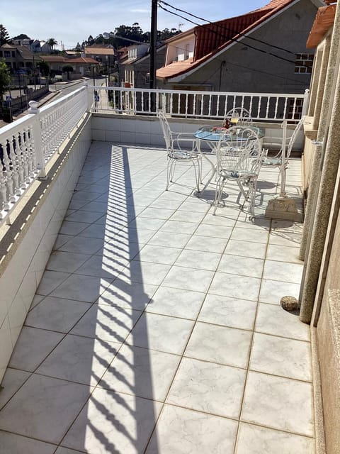 Ático con terraza Apartment in O Salnés