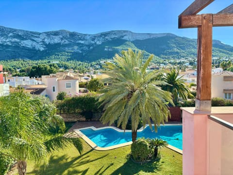 Property building, Day, Natural landscape, Mountain view, Pool view, Swimming pool