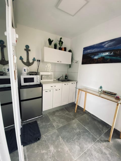 Kitchen or kitchenette, Dining area, Diving, kitchen, kitchen