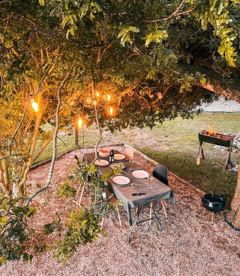 Patio, BBQ facilities