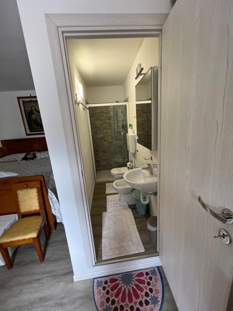 Palazzo Cervesato: Camera Regina Margherita Bed and Breakfast in Friuli-Venezia Giulia