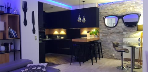 4P, Piscine, Tennis, Wifi, Proche Centre et Plages Apartment in Antibes