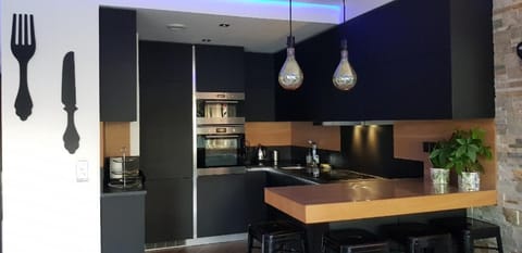 4P, Piscine, Tennis, Wifi, Proche Centre et Plages Apartment in Antibes