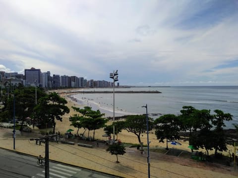 City view, Sea view
