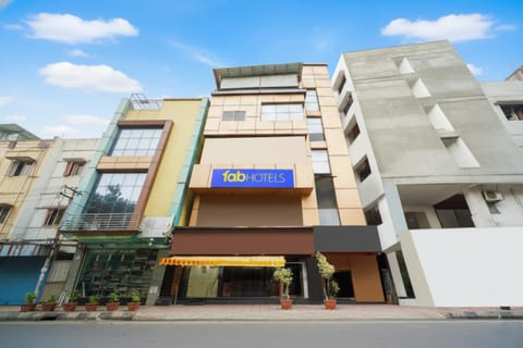 Property building, Facade/entrance