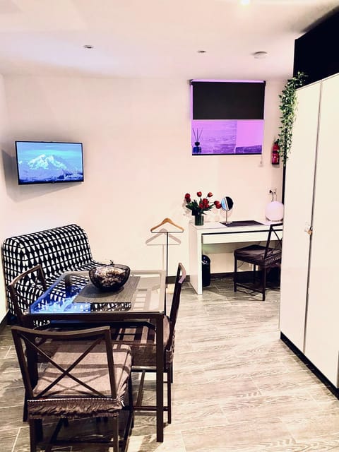 Lounge or bar