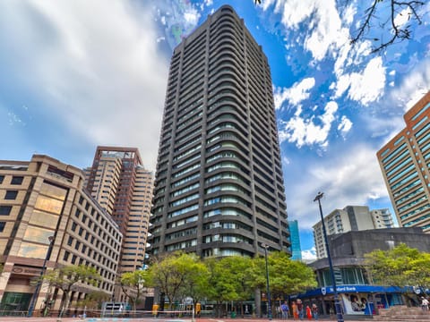 Property building, Day, Street view