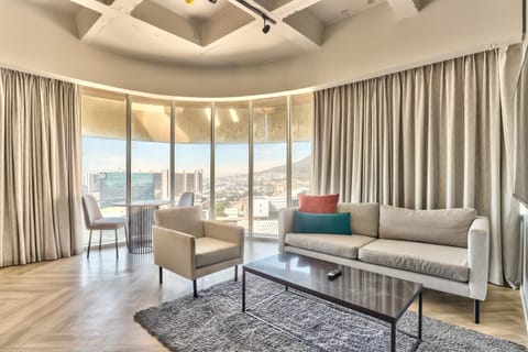 View (from property/room), Living room, City view, Mountain view