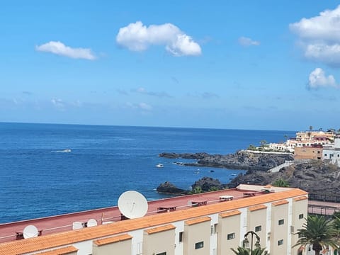 Nearby landmark, Balcony/Terrace, Sea view