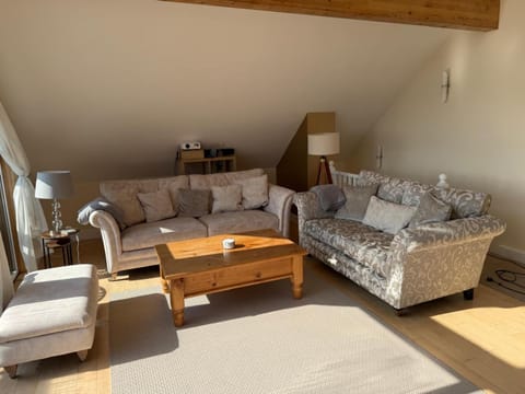 Lake View Lodge Chalet in Saint Columb Major