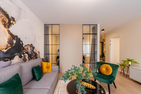 Gold Mazowiecka Park Apartment in West Pomeranian Voivodeship, Poland