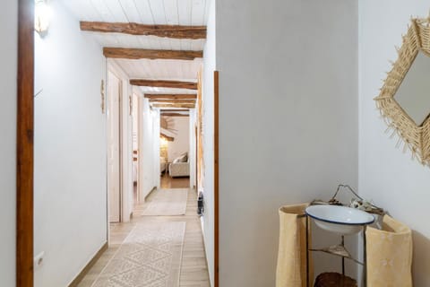 Internal: Not applicable to any particular room