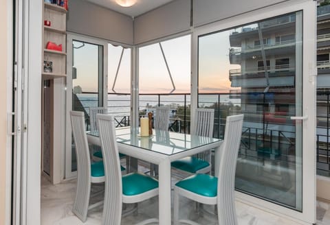 Dining area, Sea view