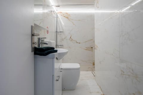 Maria Louiza apartment close to the center Apartment in Kallithea