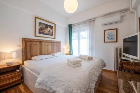 Maria Louiza apartment close to the center Apartment in Kallithea