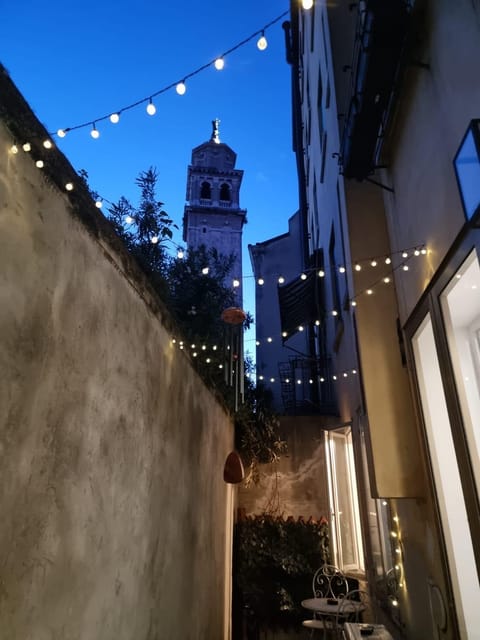Property building, Inner courtyard view