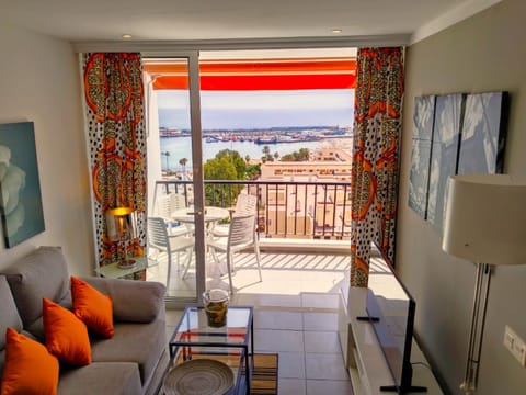 Balcony/Terrace, Living room, Sea view